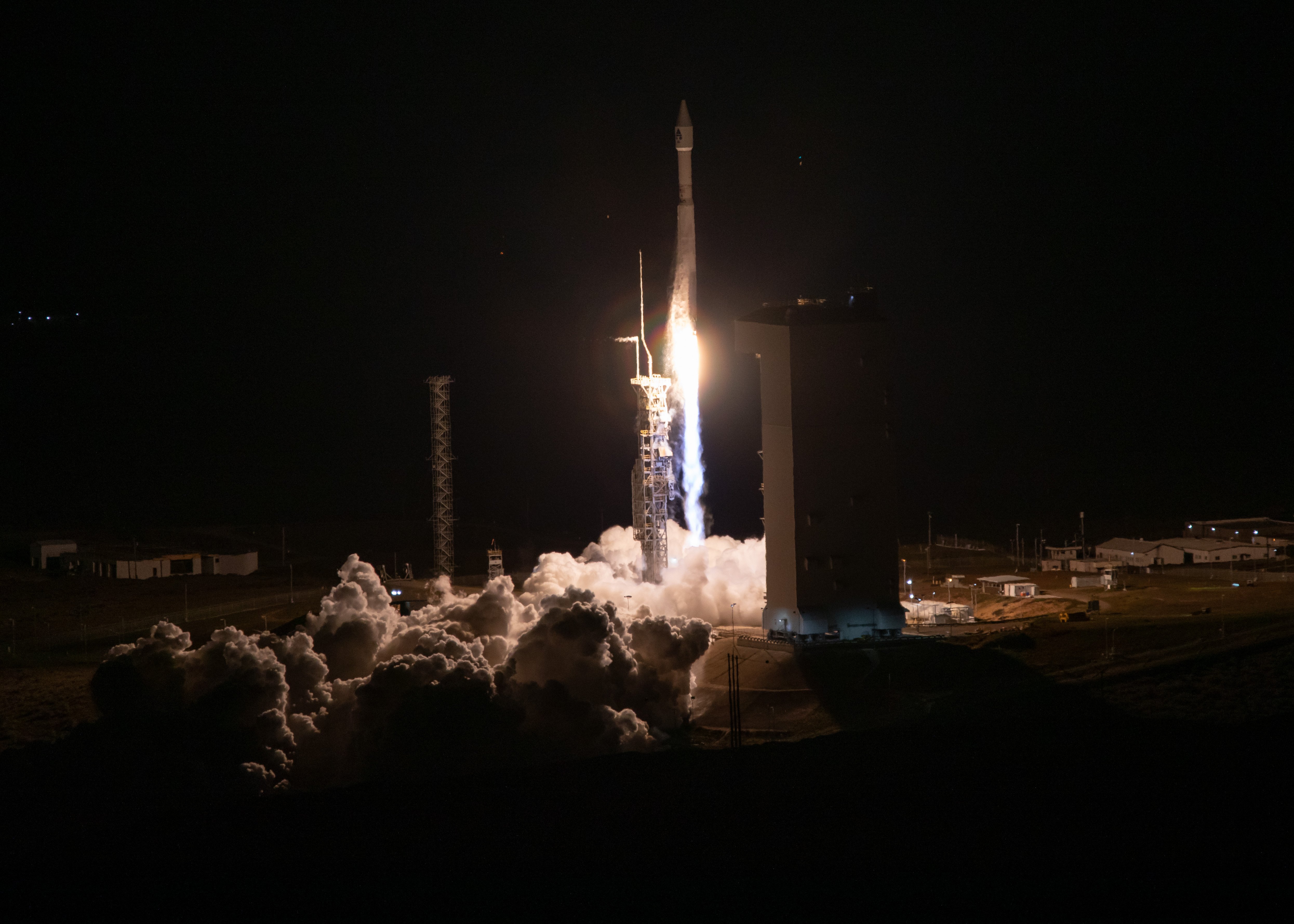 JPSS-2 / LOFTID: Atlas V successfully launches for NASA and NOAA